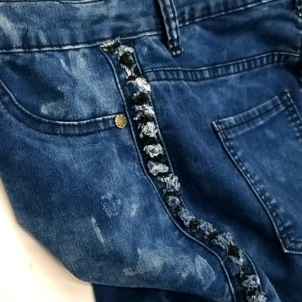 High Rise Skinny Jeans - Picture 6 of 6